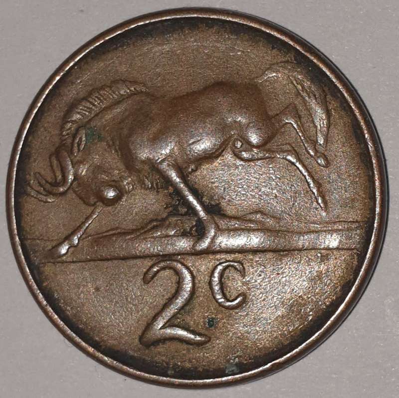 1979 - 2 CENT COIN ERROR COIN! (TWO CENT COIN) - RSA- BRONZE - KM#83 - BILINGUAL LEGEND - WILDEBEEST